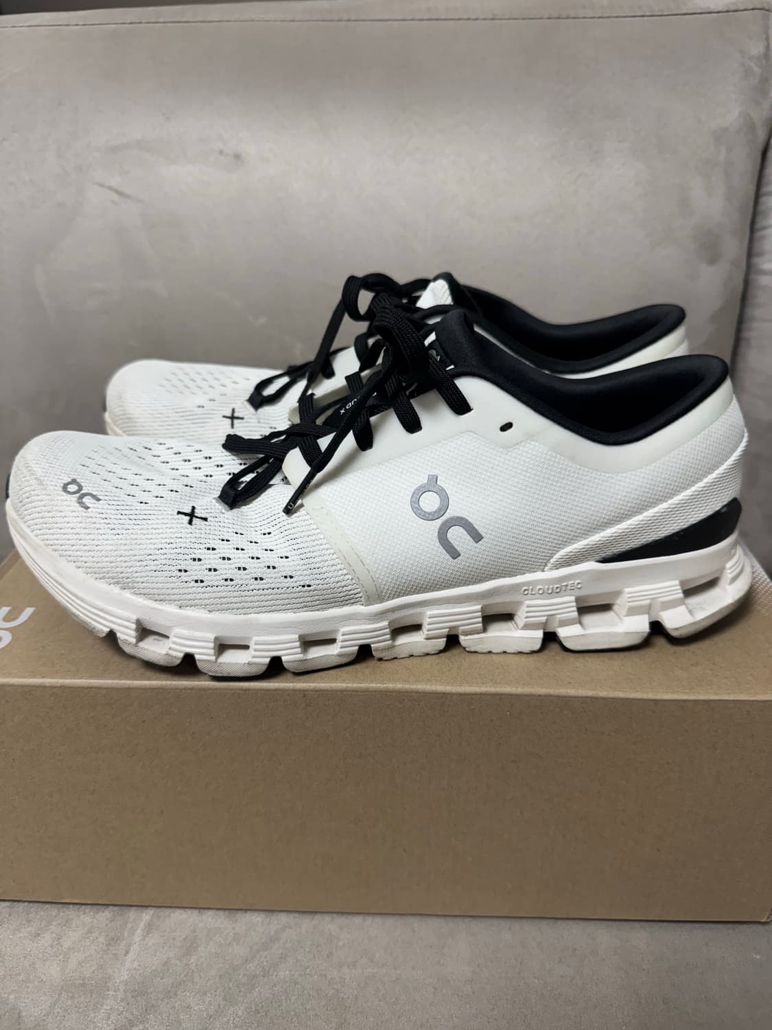 온러닝 클라우드x4 290 상품이미지2