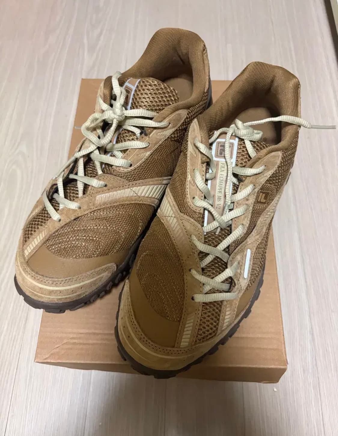 FILA 에샤페스니커즈/275/마지막가격 상품이미지1