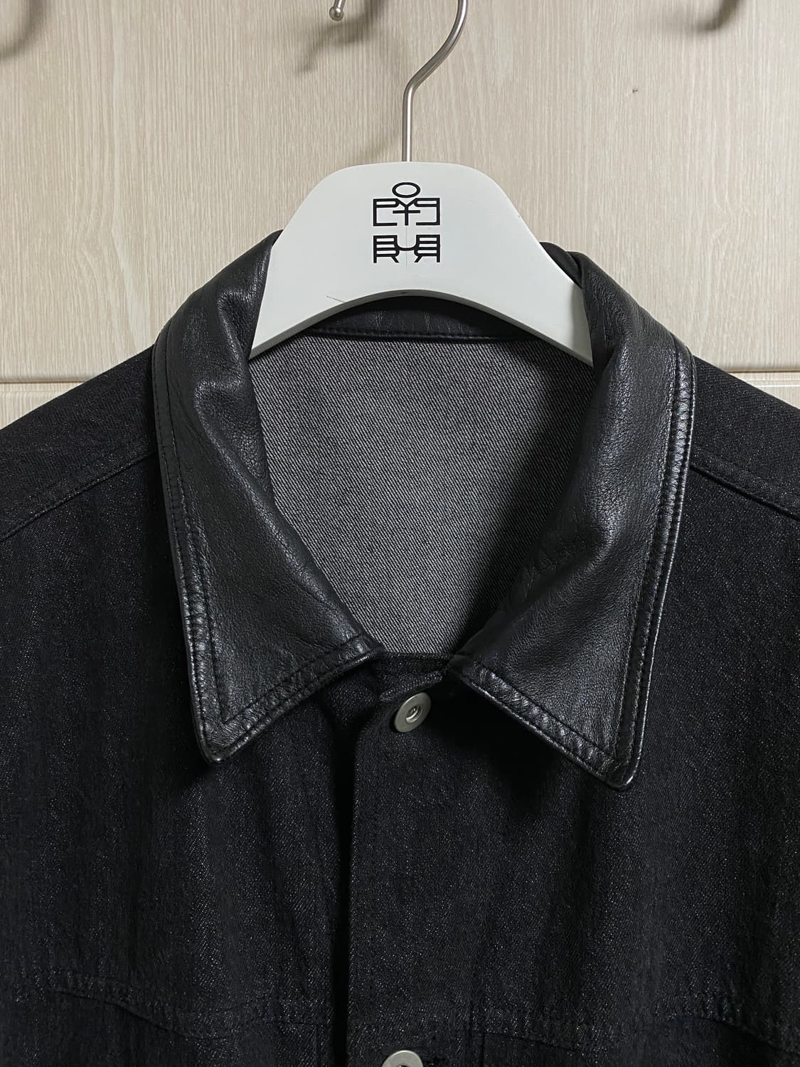 폴리테루 유즈드 트러커 자켓 블랙 레더 칼라 상품이미지2