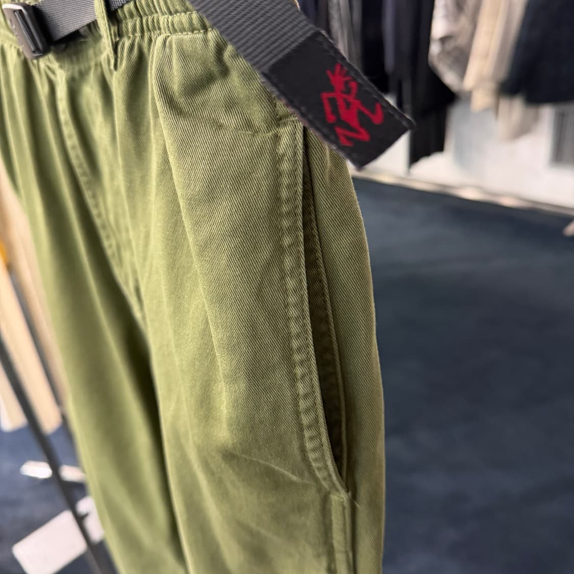 [L] 그라미치 테이퍼드핏 팬츠 상품이미지3