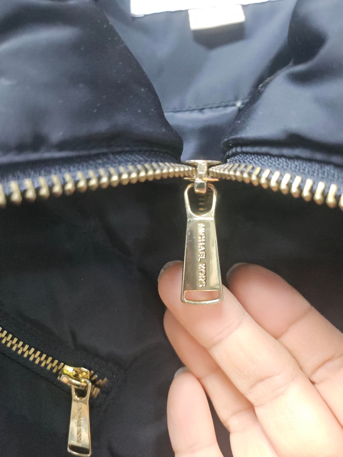 마이클코어스 블랙 다운 패딩 코트  XS 상품이미지3