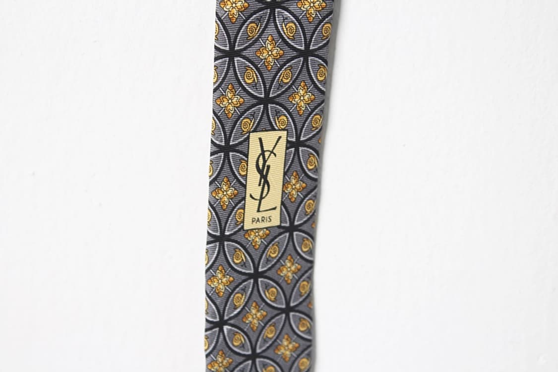입생로랑 넥타이 상품이미지3