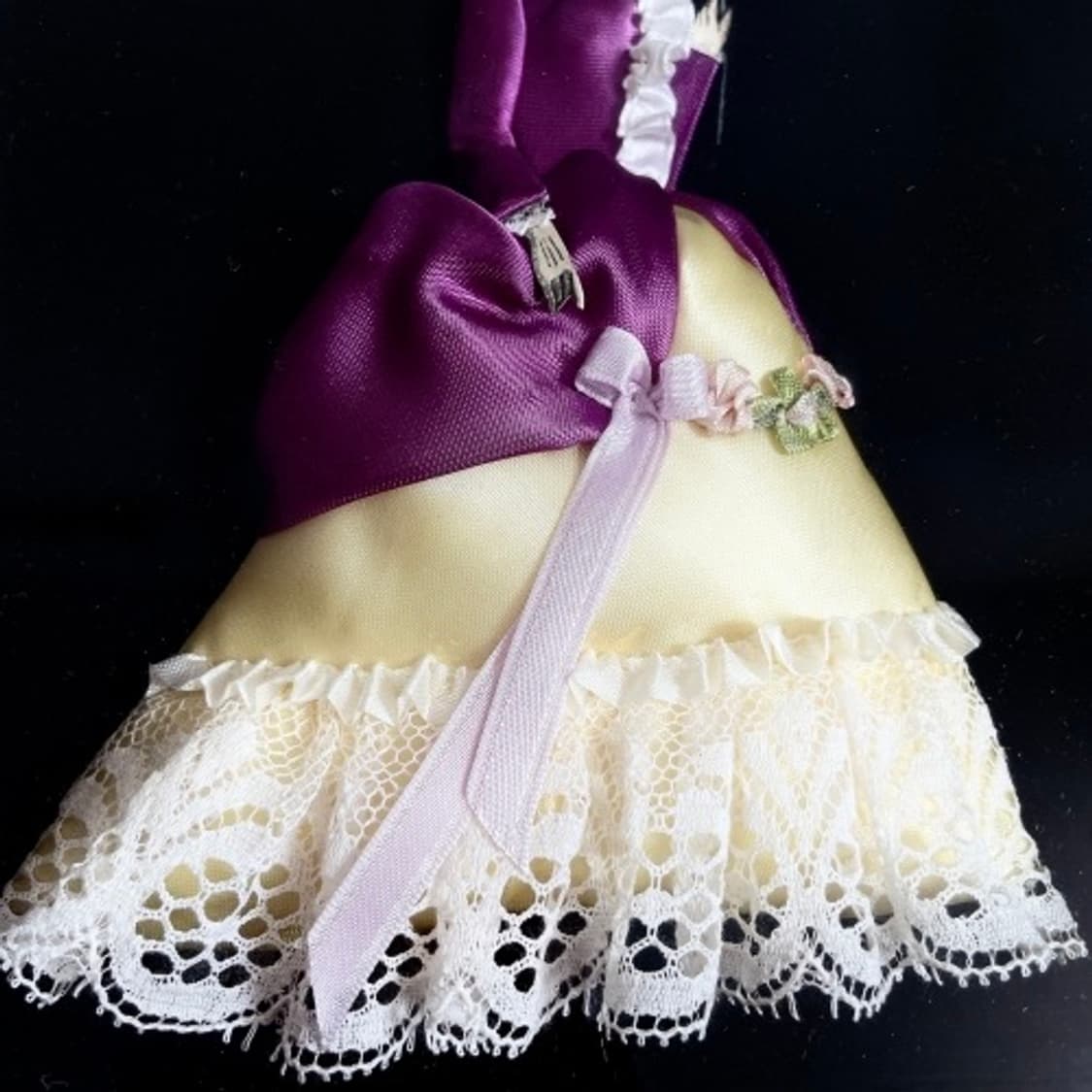 앤틱 크레놀린 레이디 쉐도우박스 액자 상품이미지3