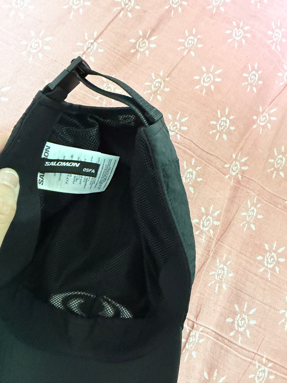 살로몬 링크 캠프 캡 블랙 새상품급 판매 상품이미지5