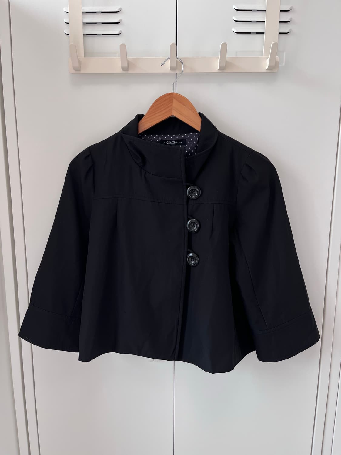 Chouchou 하이넥 블랙 모리걸 숏 트렌치코트 상품이미지5