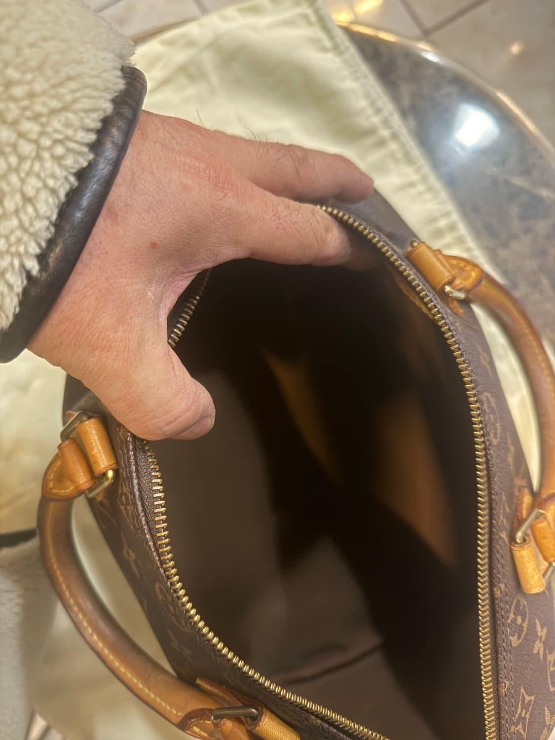 정품 루이비통 스피디30 팝니다 상품이미지6