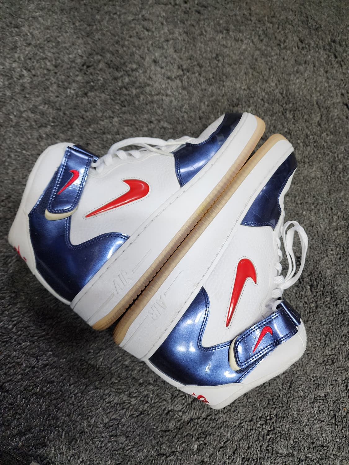 나이키 에어포스1 미드 유니버시티 레드 앤 미드나잇 네이비 295 상품이미지9