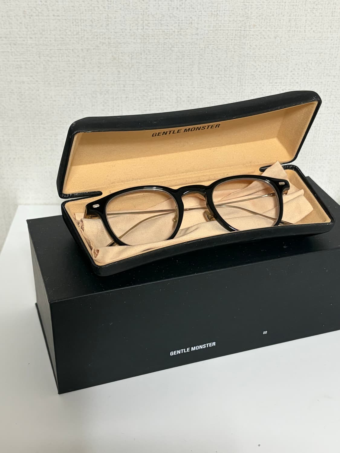 젠틀몬스터 안경 해리 01 상품이미지1