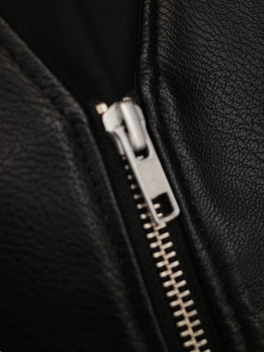 슈프림 x 토이 머신 레더 베스트 상품이미지5