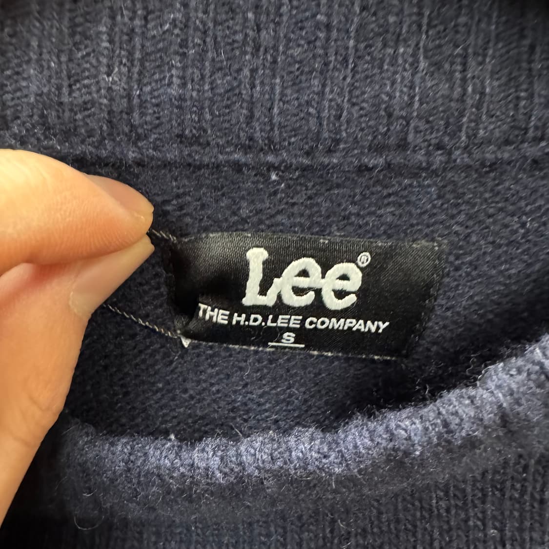 LEE 리 라운드넥 니트 전면 빅로고 포인트 네이비 상품이미지6