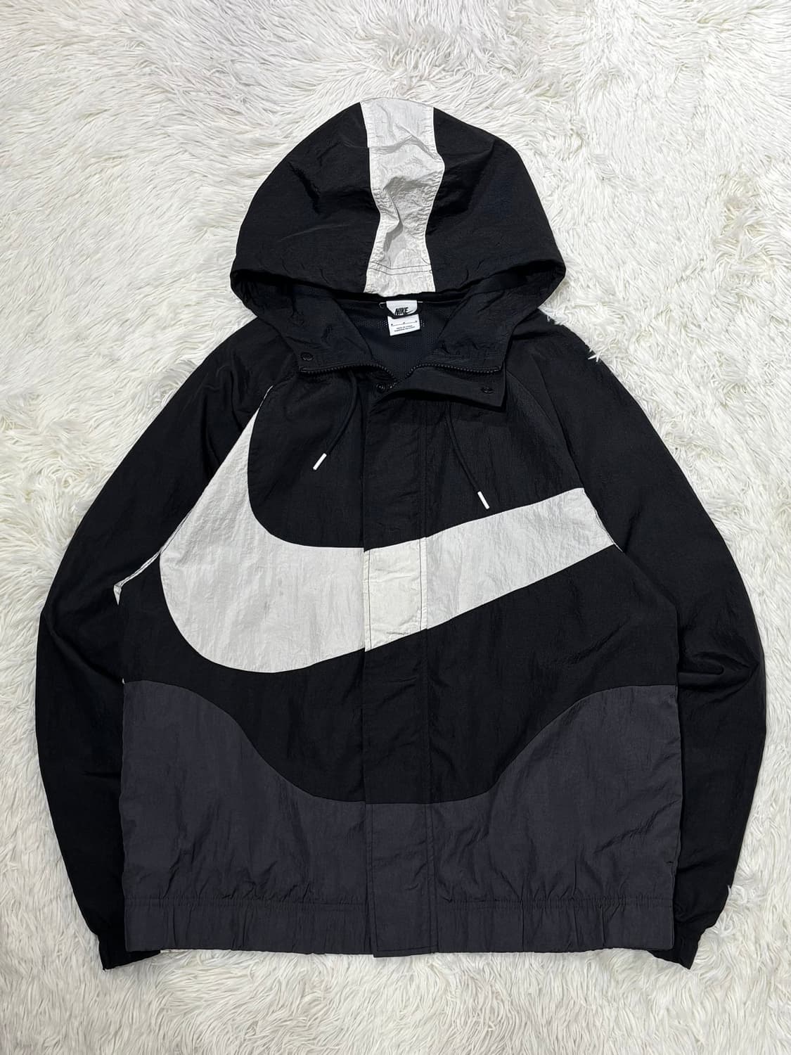 나이키 빅스우시 바람막이 상품이미지4