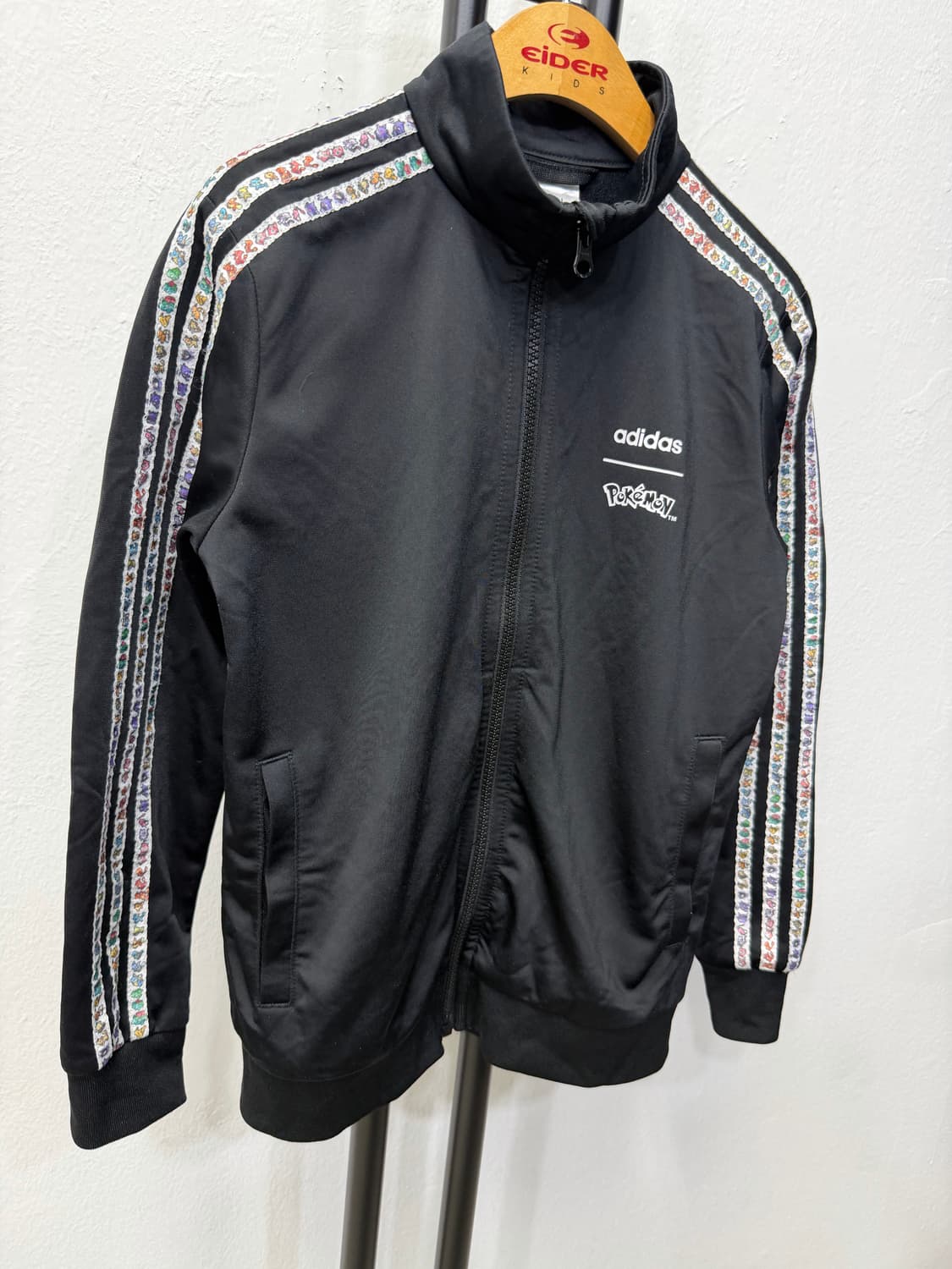 정품) 아디다스 키즈 포켓몬 트랙탑 블랙 140 상품이미지3