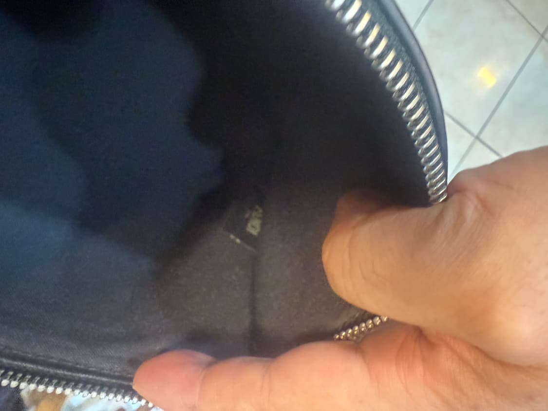 정품 펜디 주카 클러치 팝니다 상품이미지10