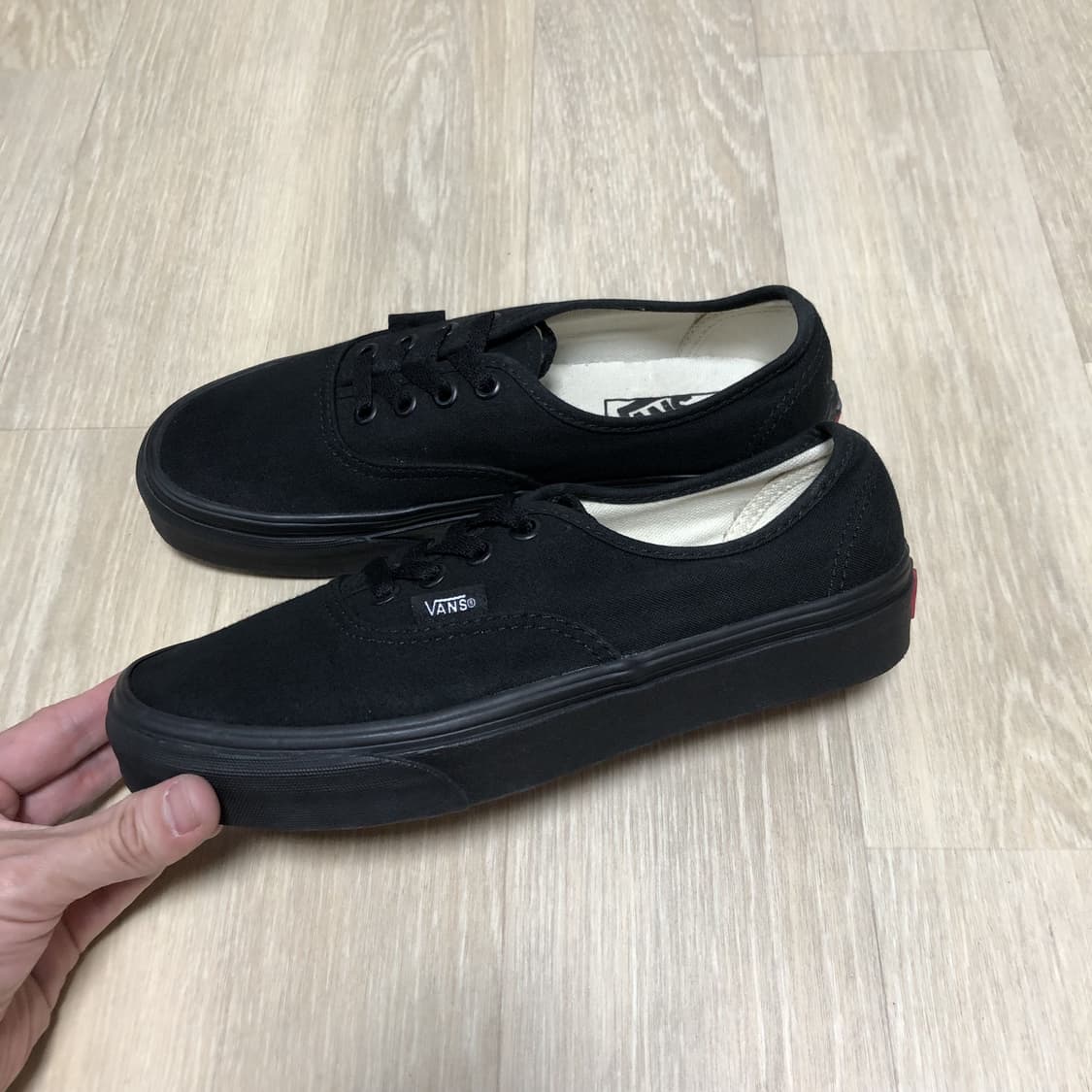 (235) 반스 VANS 어센틱 트리플 블랙 올검 상품이미지1