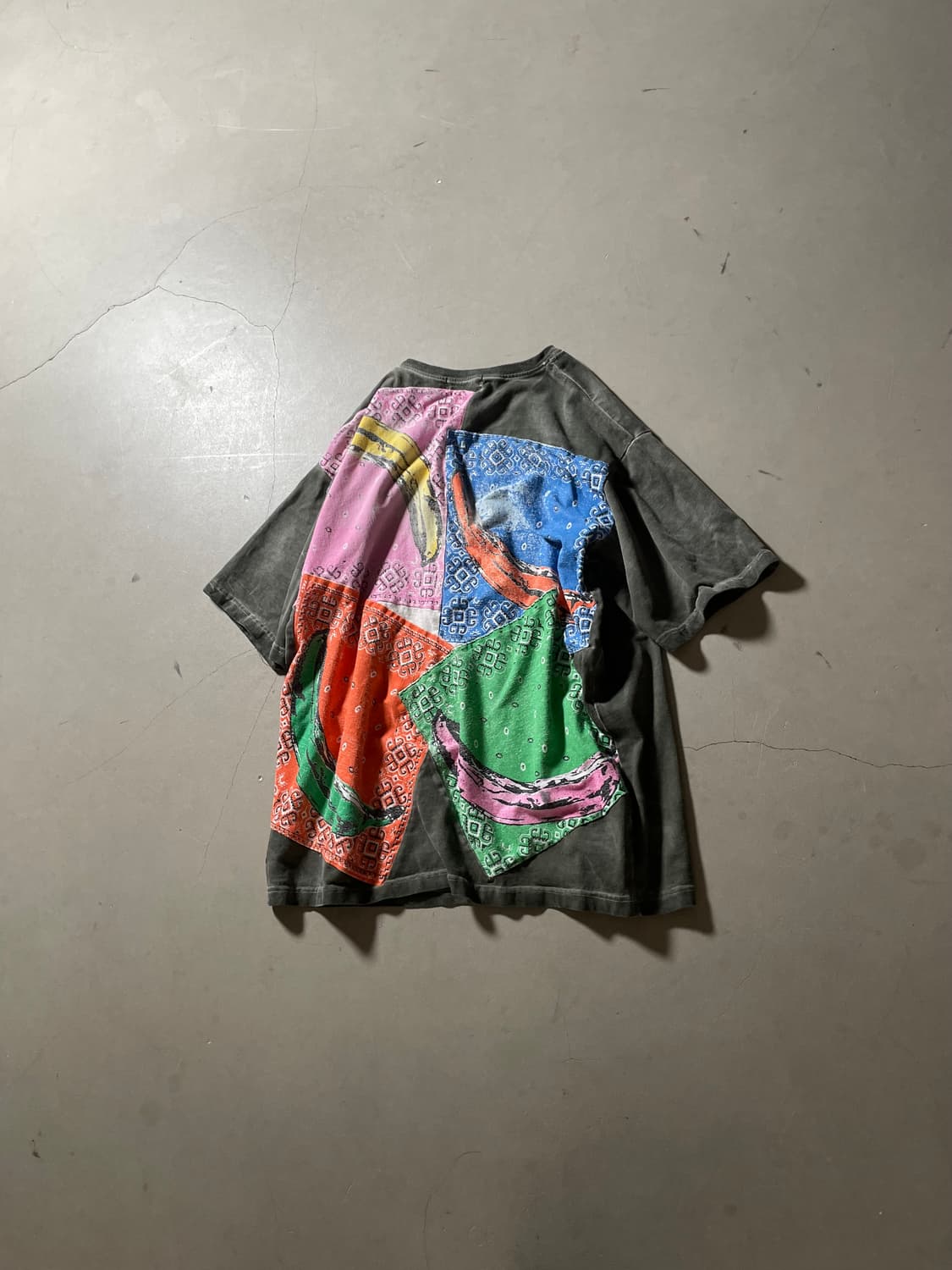 KZ Atelier Painting Graphic T-shirt 상품이미지1