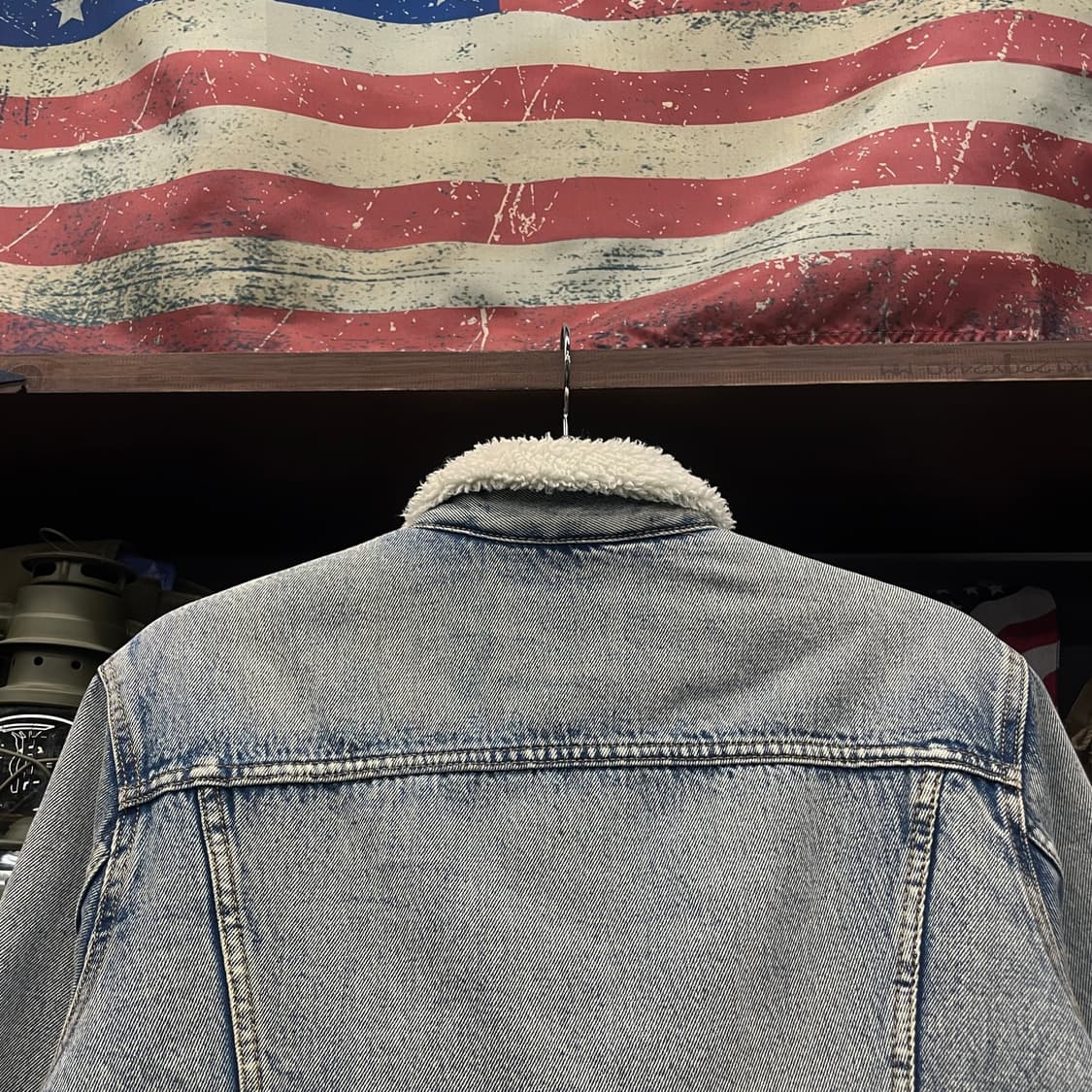 리바이스 타입 3 쉐르파 연청 데님 트러커 자켓 상품이미지4