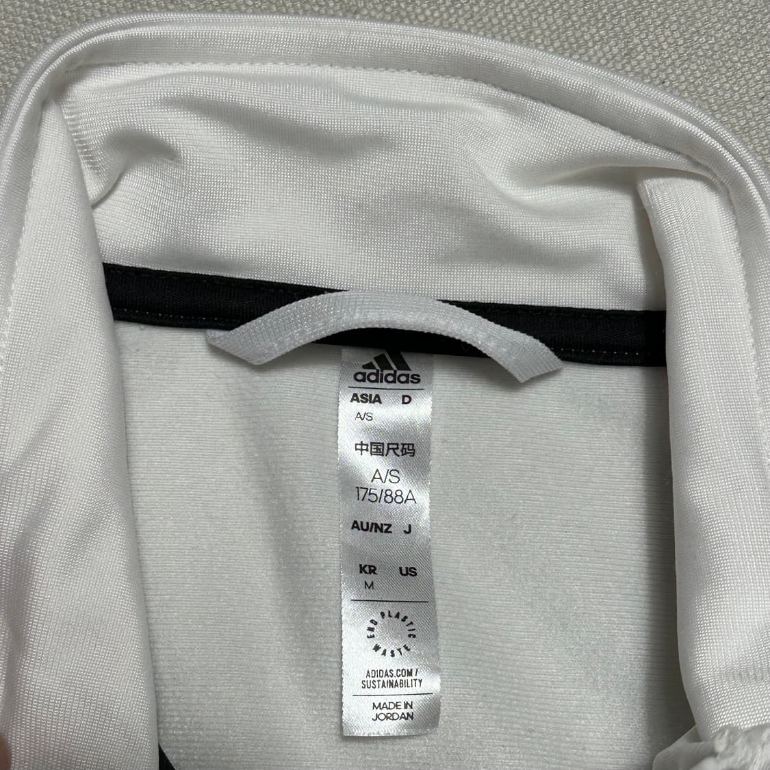M 아디다스 첼시 화이트 트랙탑 상품이미지4