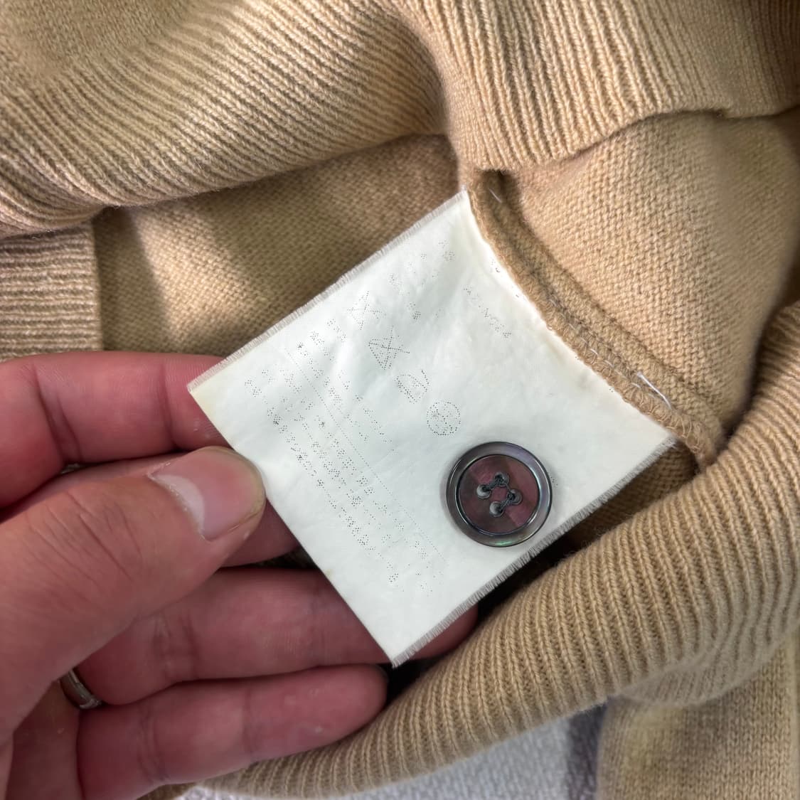 100 꼼데가르송 N-024 하트와펜 울 가디건 상품이미지5