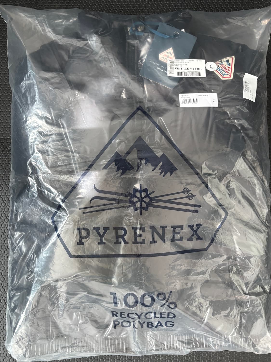 피레넥스 빈티지미틱 블랙 XL 새상품 상품이미지2
