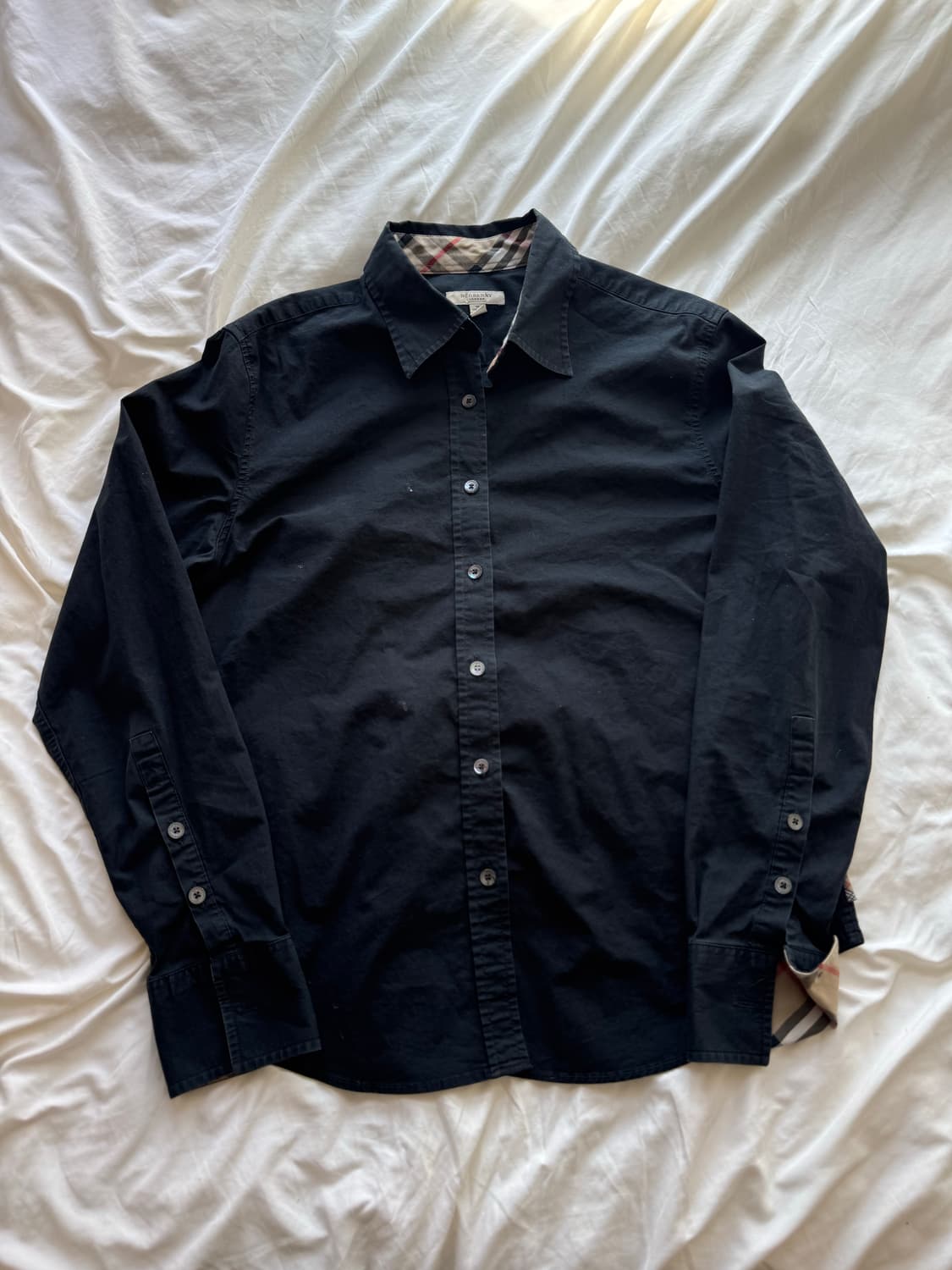 버버리 블랙 셔츠  상품이미지1