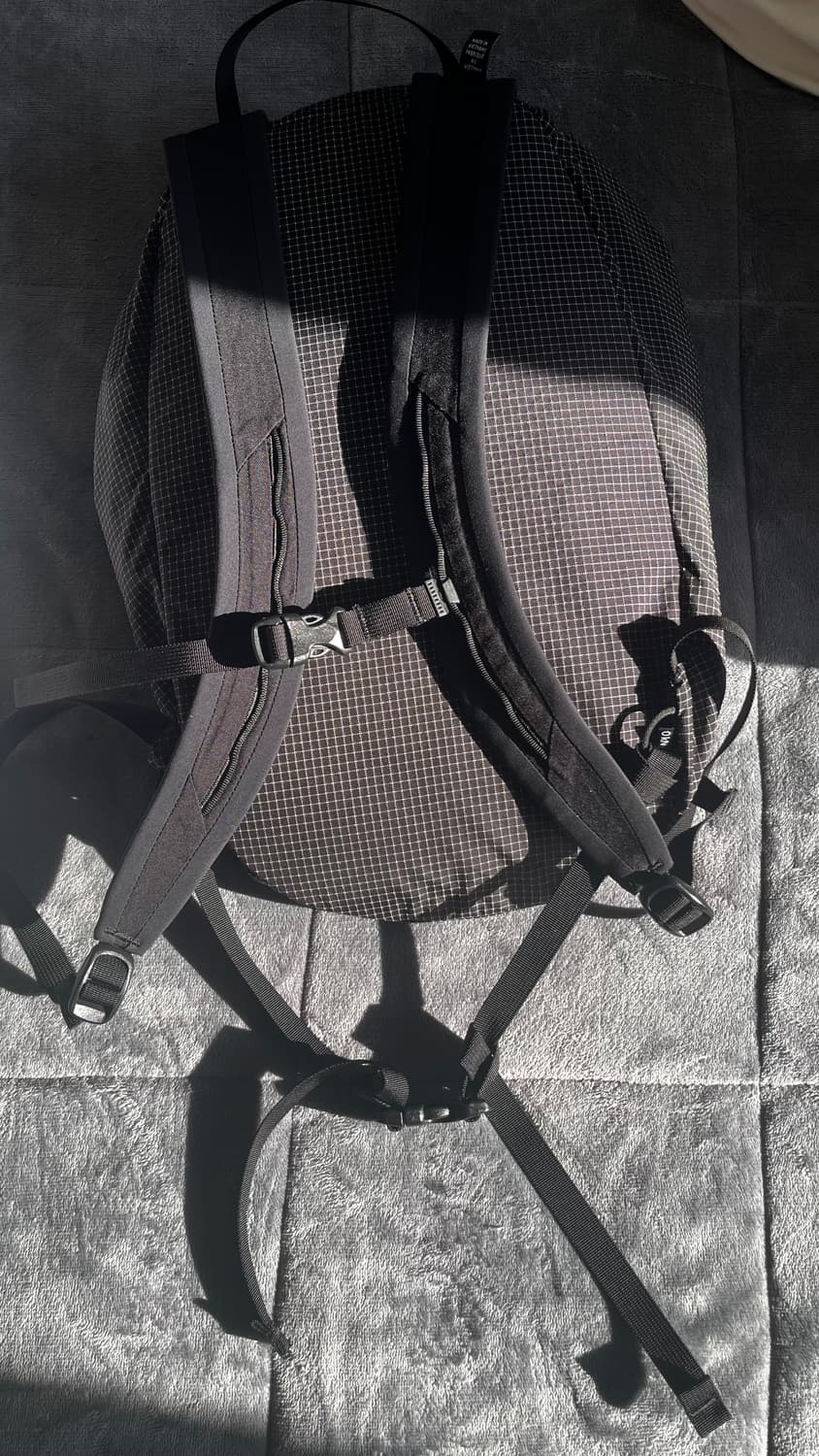 아크테릭스 컨실 15 블랙 상품이미지3