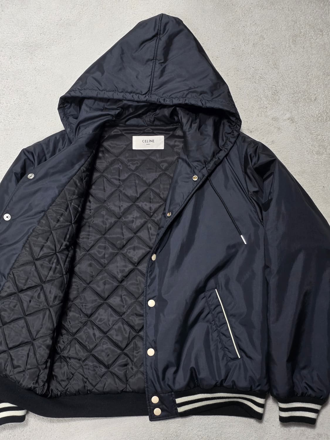 Celine 셀린느 백로고 나일론 바시티 후드 자켓 상품이미지6