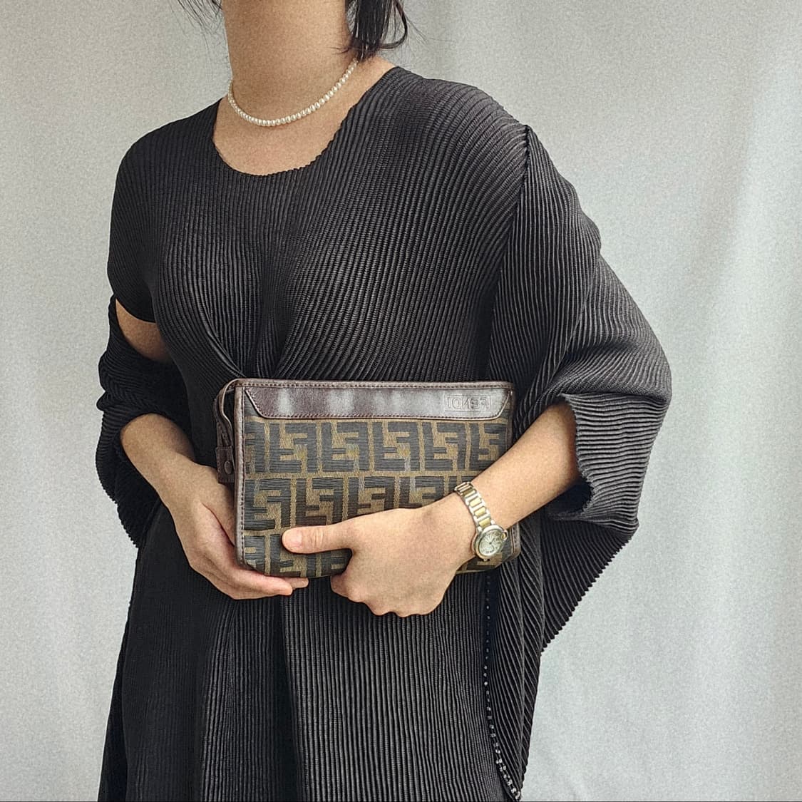 [정품 FENDI] 펜디 주카 FF로고 여성 클러치백 파우치백 상품이미지2
