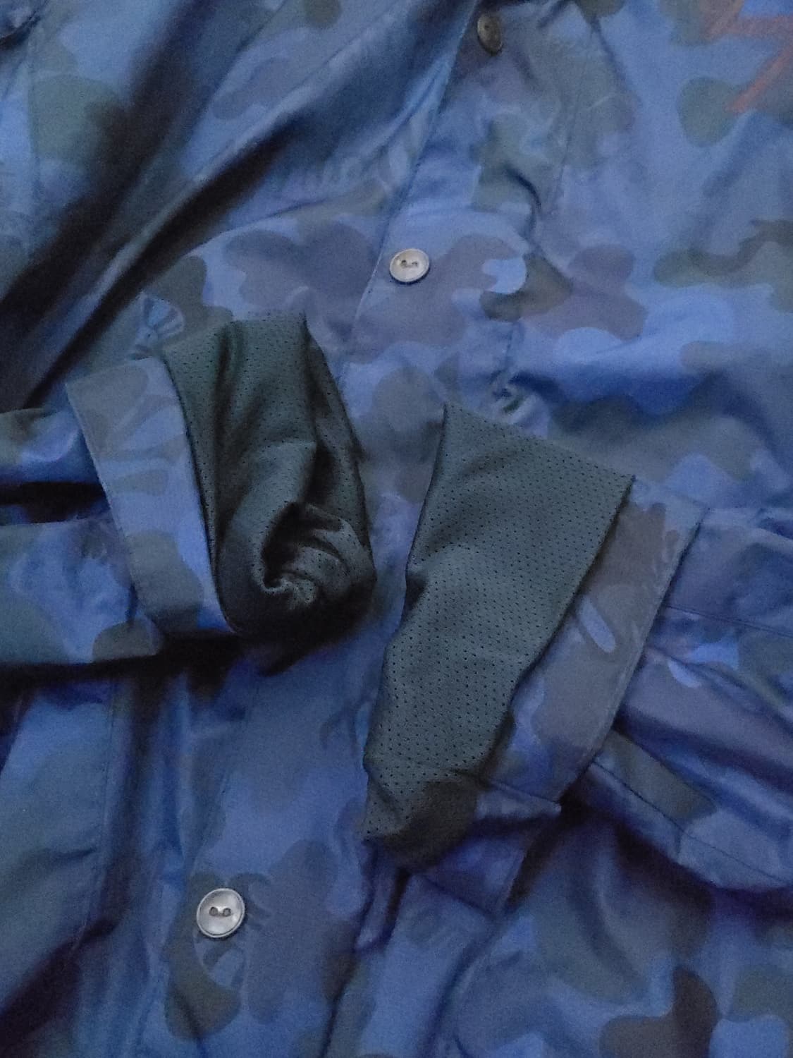 MLB  블루 카모 패턴 후드 바람막이 105 상품이미지4