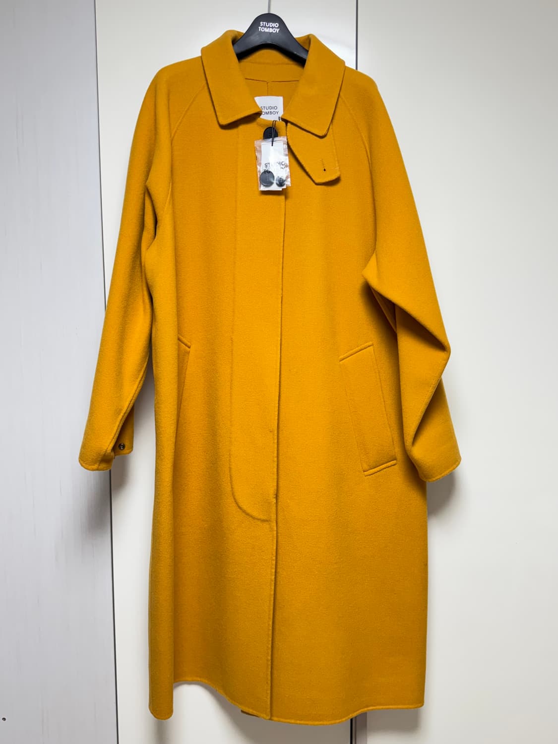 ⭐️핀터무드 가능⭐️ 새상품 - 스튜디오 톰보이 핸드메이드 코트 머스탇 상품이미지1