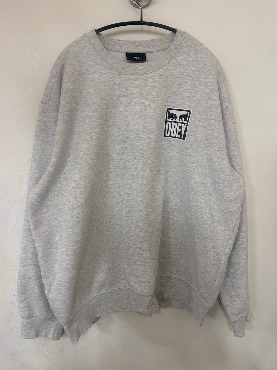 OBEY 오베이 맨투맨 L 상품이미지1