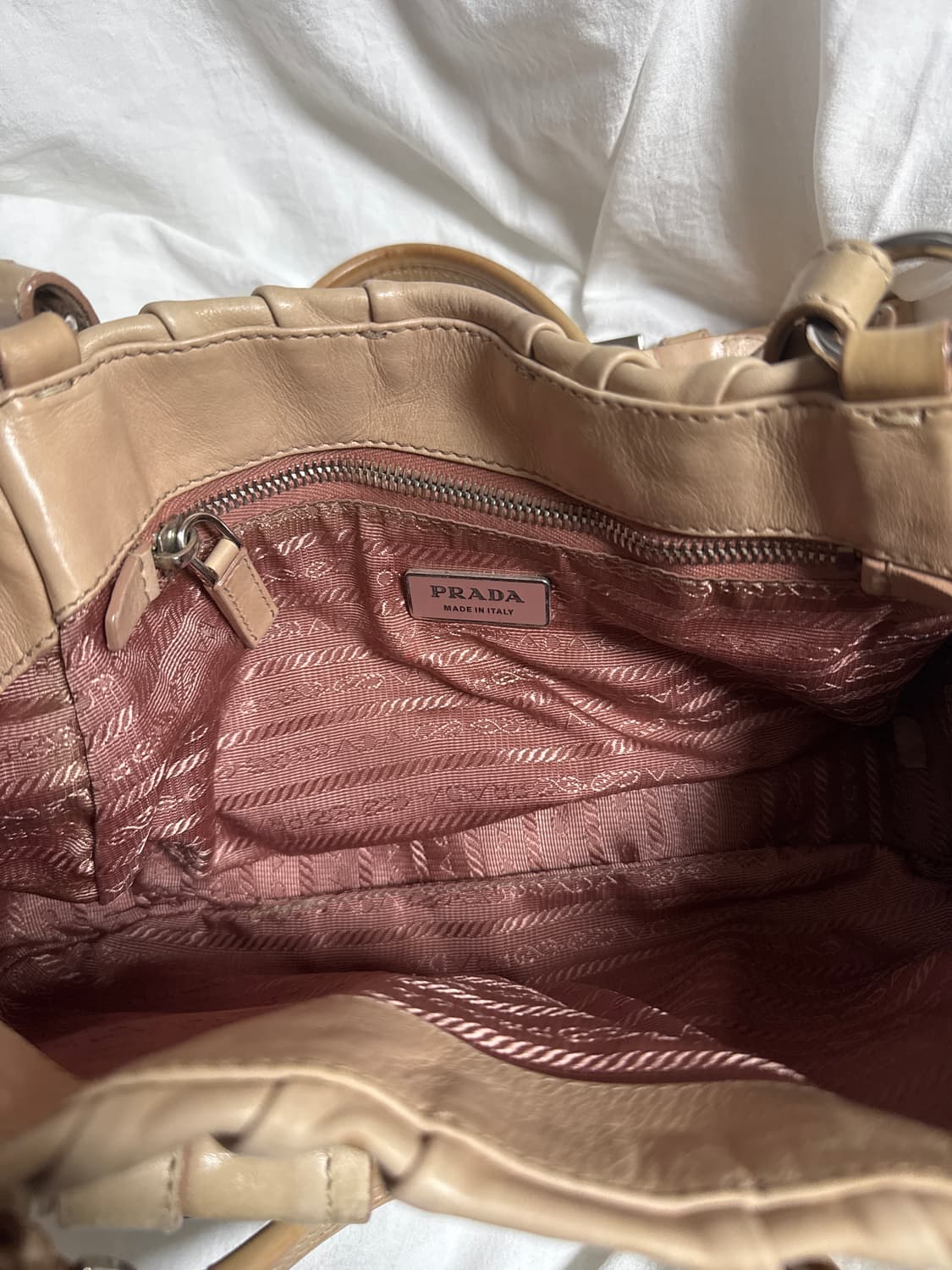 프라다 숄더백 상품이미지2