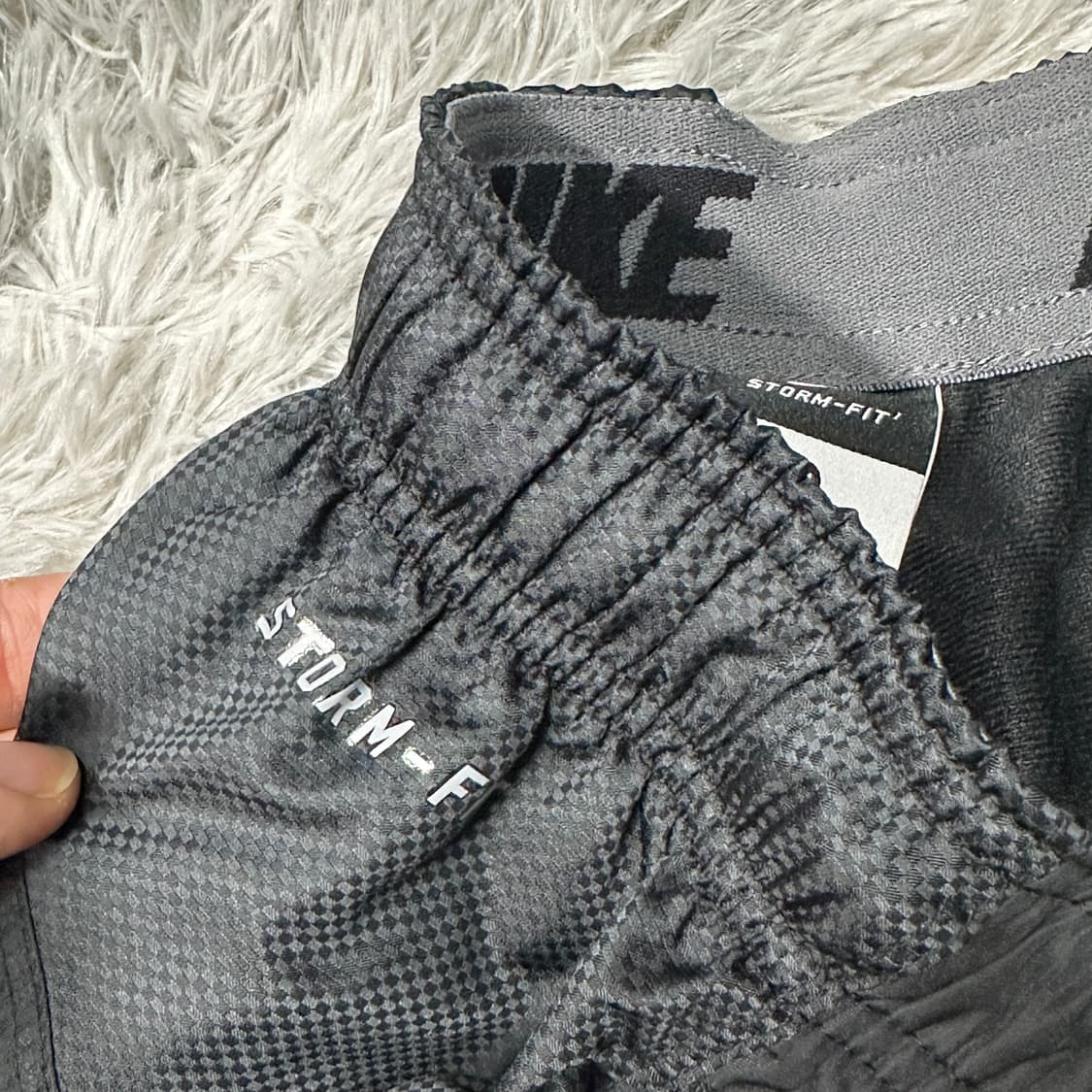 나이키 스우시 스톰핏 우븐 조거팬츠 m 상품이미지3