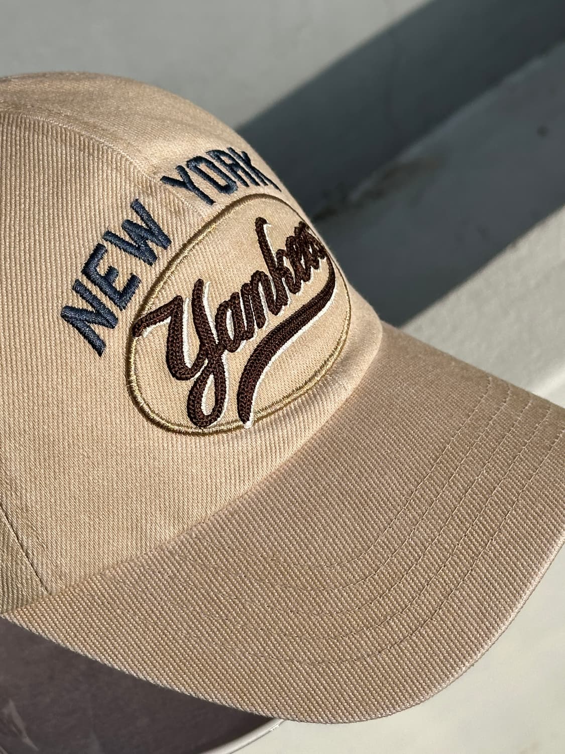 [F] MLB 엠엘비 뉴욕양키스 로고 베이지 볼캡 모자 상품이미지5