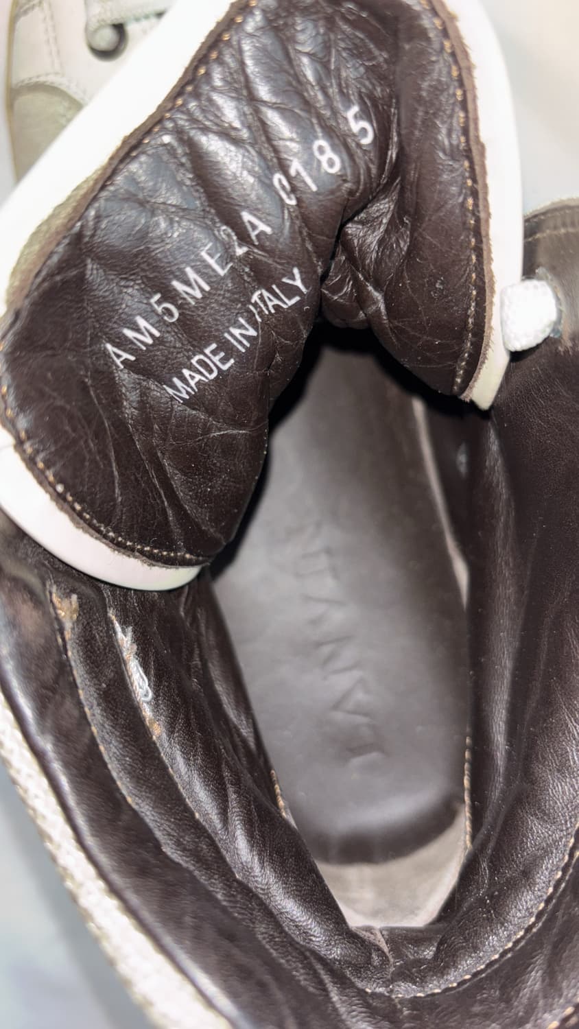 Futuristic Sneakers 260 상품이미지6