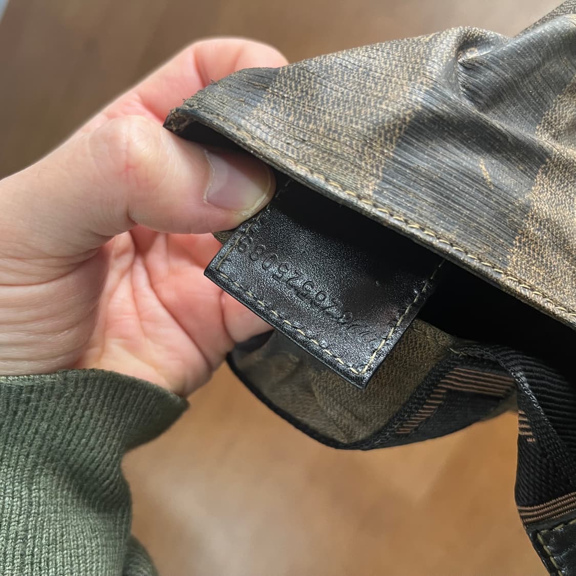 펜디 빈티지 미니백 상품이미지8