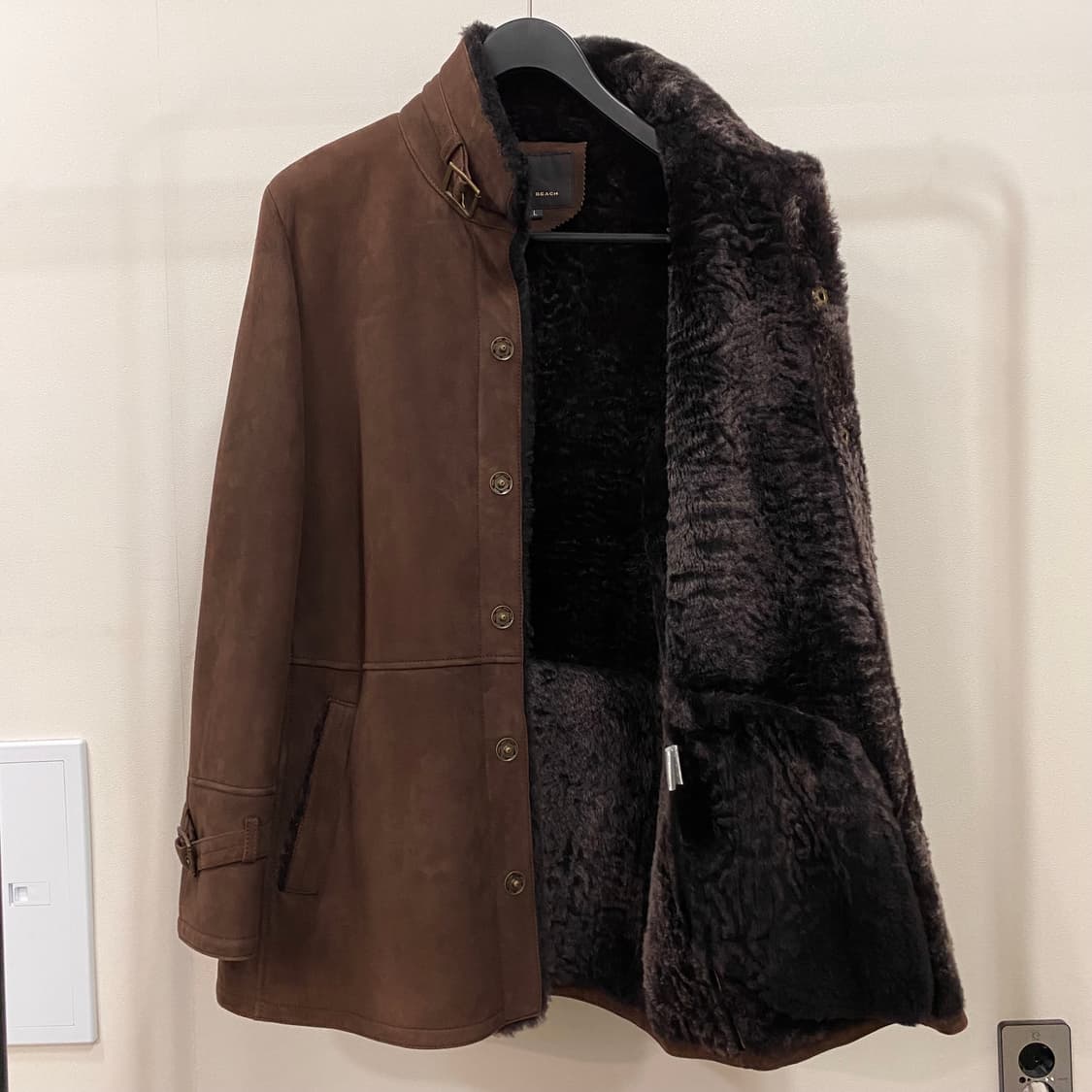 노스비치 양가죽 양털 무스탕 코트 자켓 상품이미지6