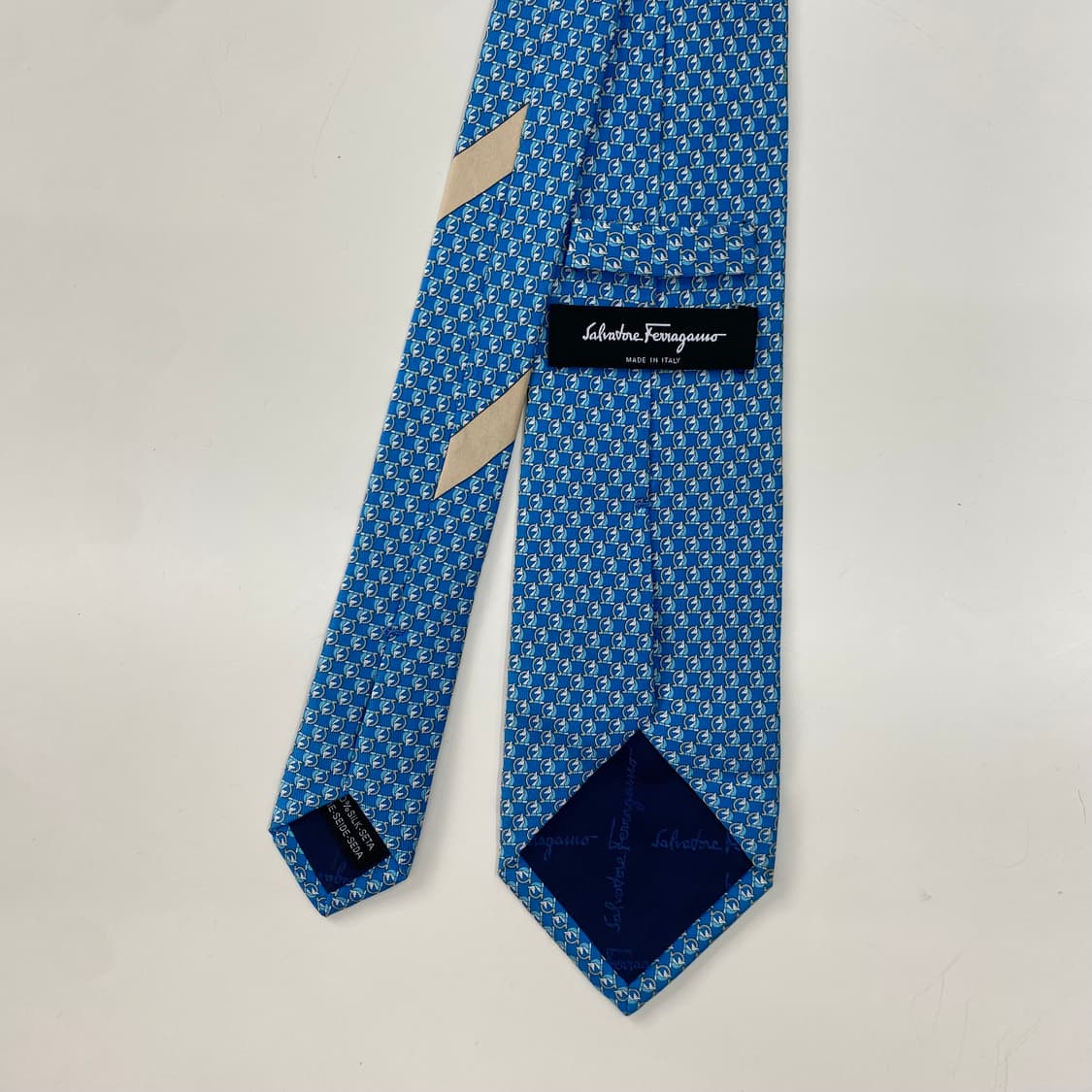 신형 페레가모(Ferragamo) 넥타이 정품명품7.8cm 상품이미지3