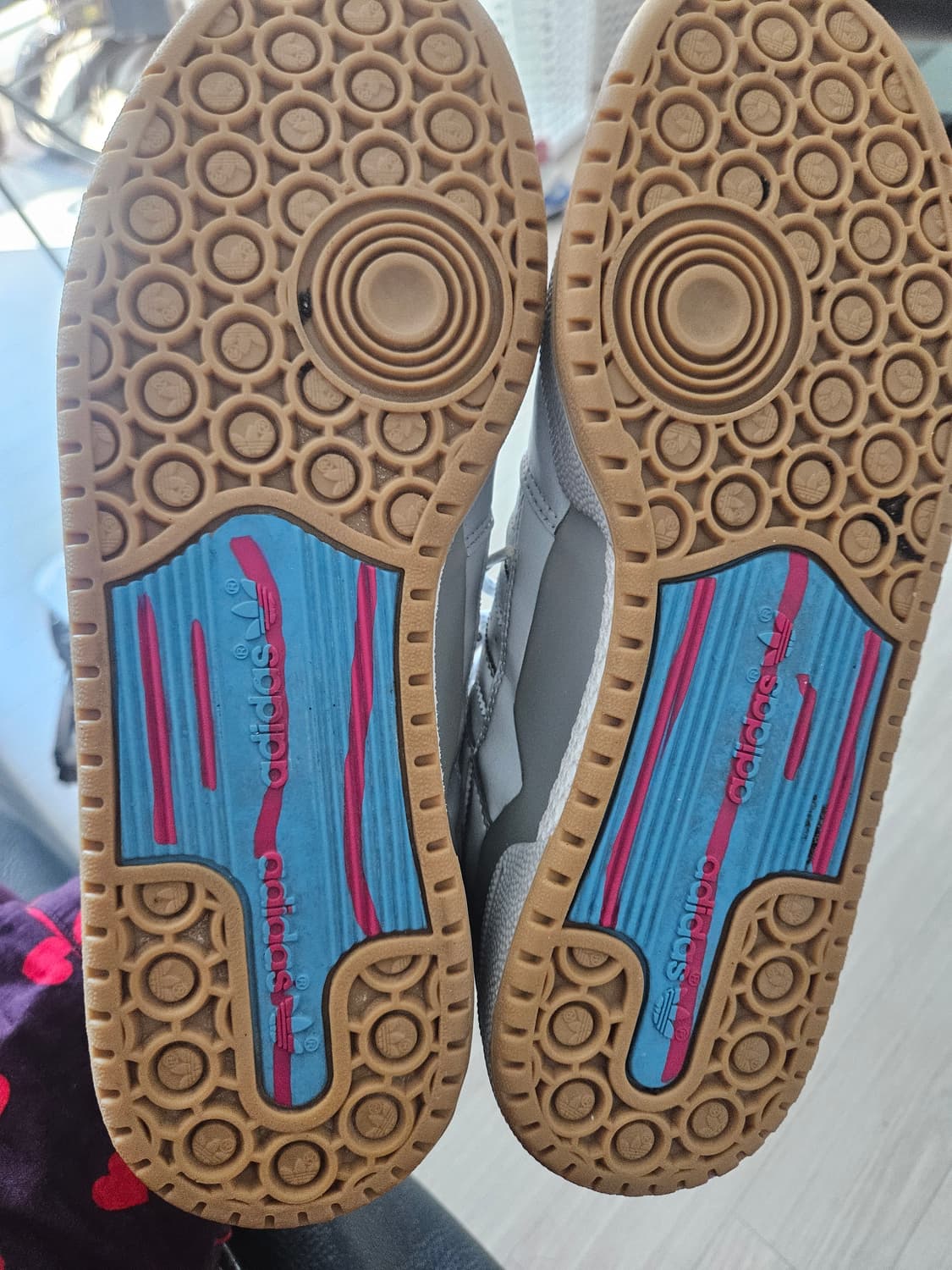 아디다스 농구화 상품이미지3