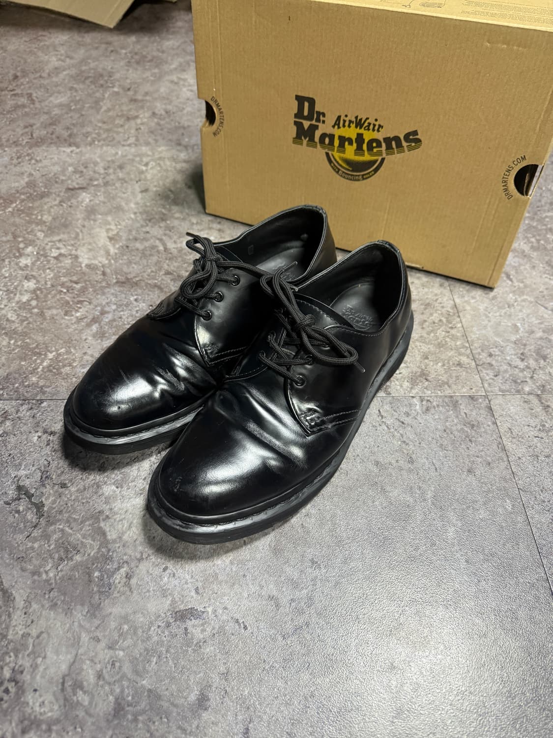 닥터마틴 1461 모노 270 상품이미지1