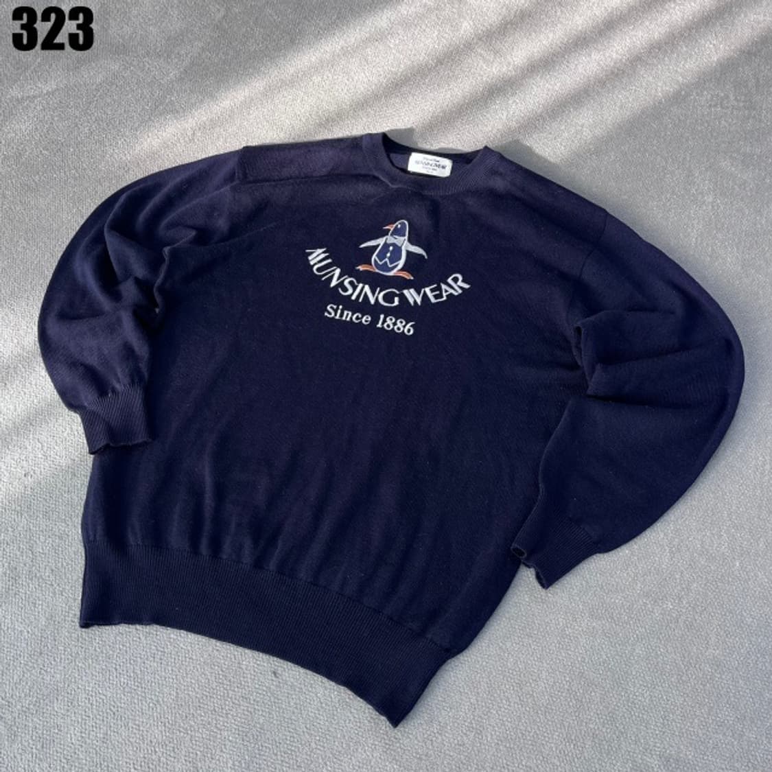 먼싱웨어 네이비 니트맨투맨  상품이미지1