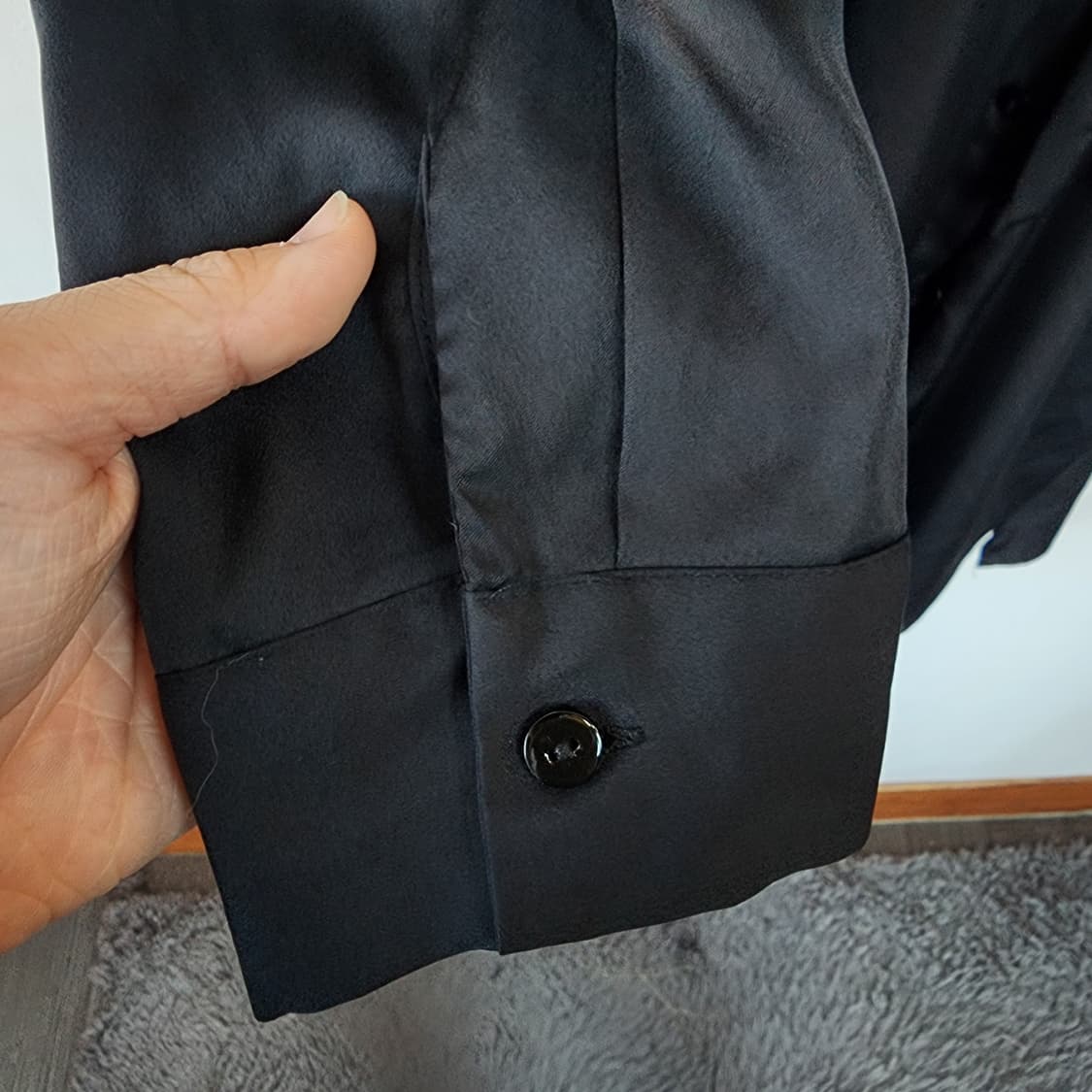 자라 블랙 실크 셔츠형 자켓 상품이미지4