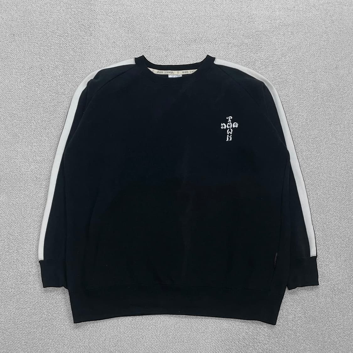 도그타운 Dog town 드래곤 그래픽 맨투맨 상품이미지2