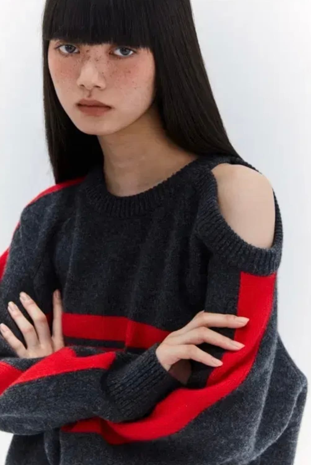 버뮬라 원숄더 배색 니트 상품이미지2