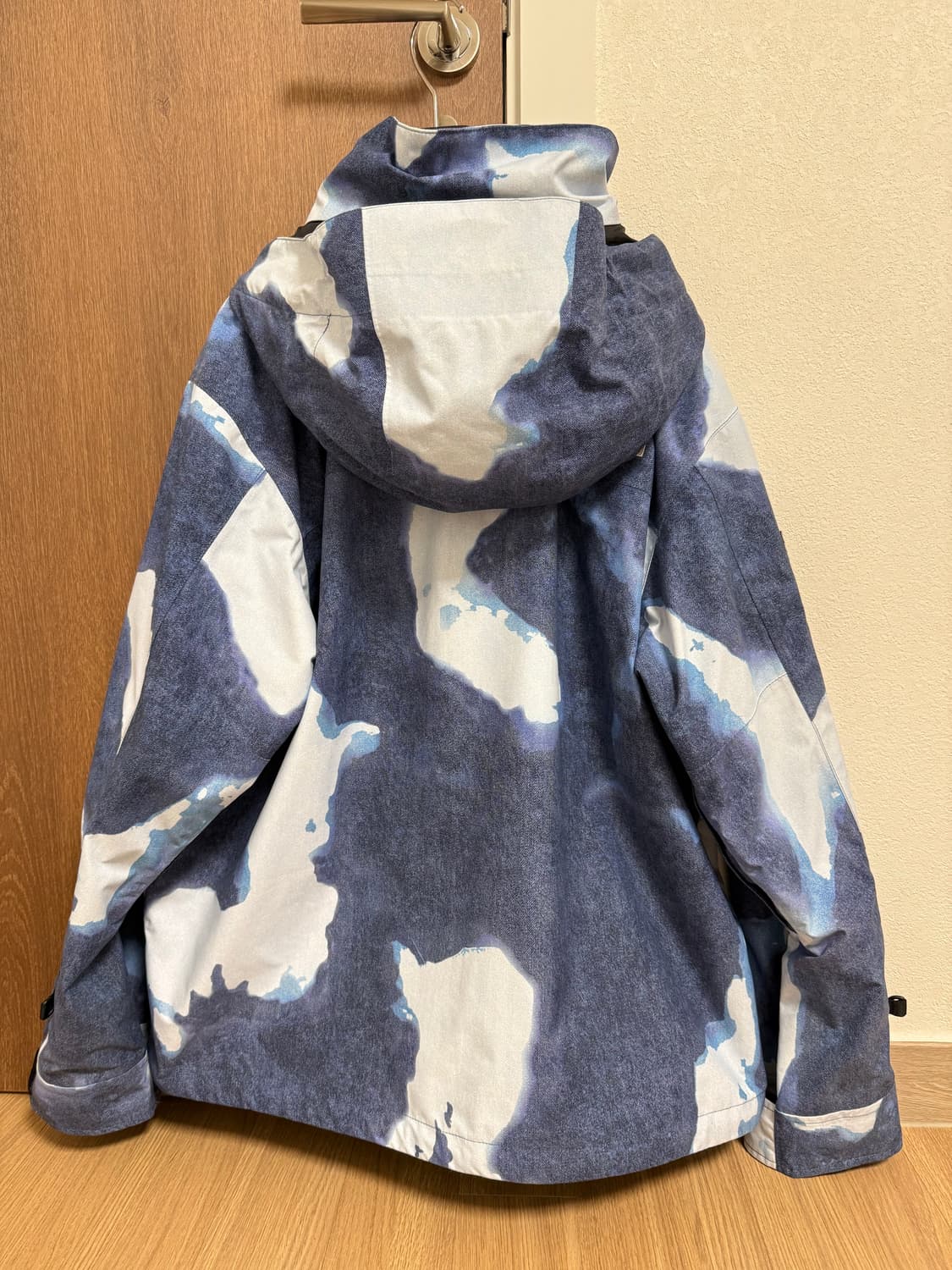 슈프림 노스페이스 블리치드 데님 프린트 마운틴 자켓 인디고 상품이미지2