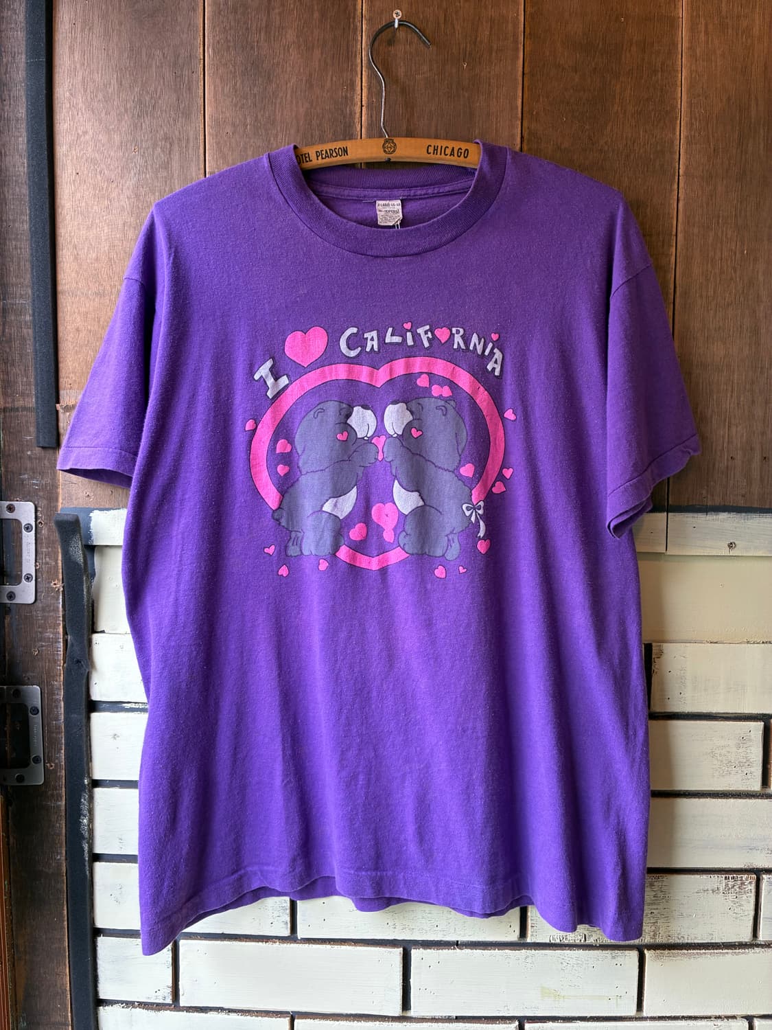 80s “I ♥ California” Bunny Graphic Tee 상품이미지1