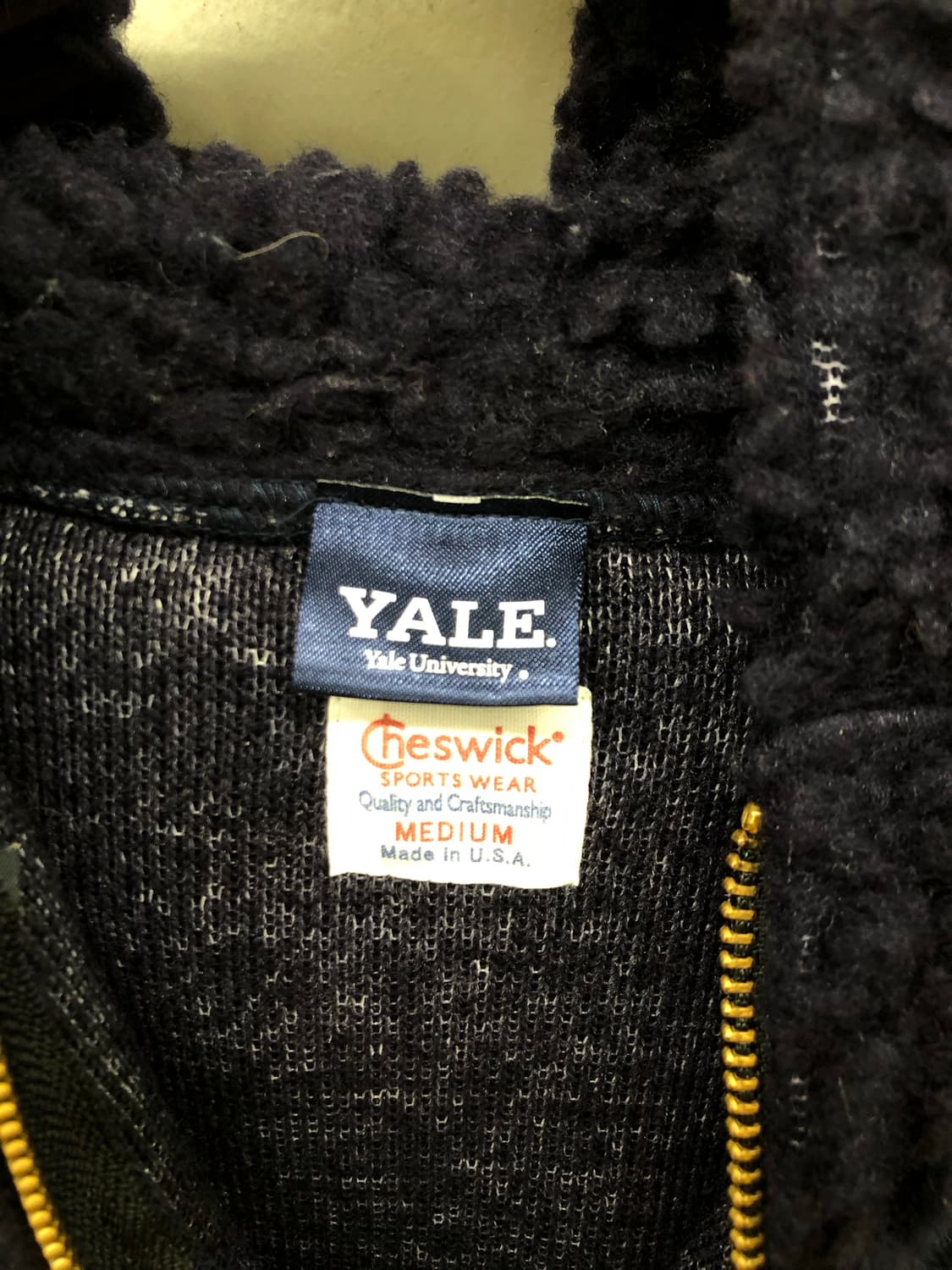 체스윅 x YALE 플리스 후드 집업 상품이미지3