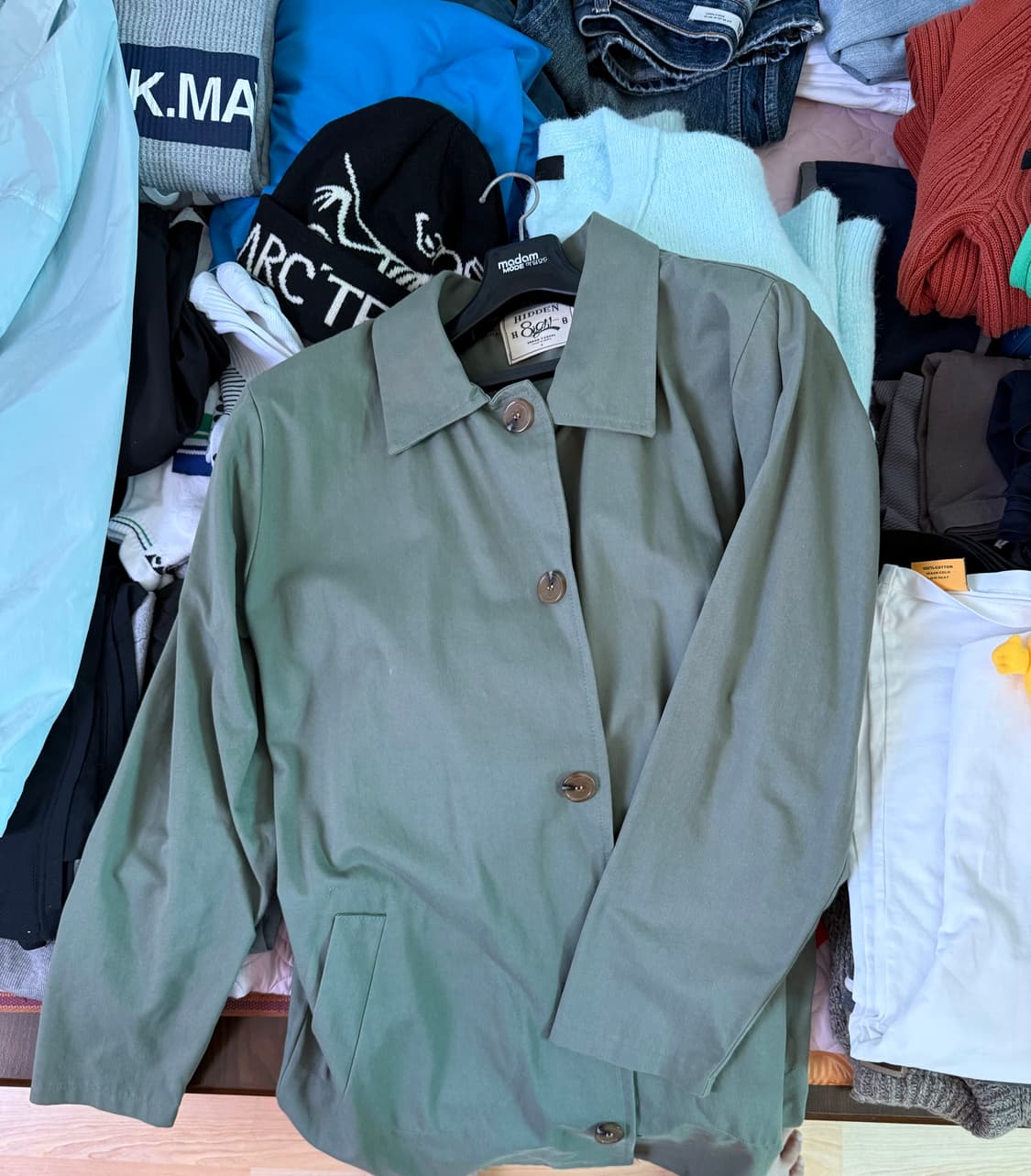 모던한 카키색 중기장 코트 L 상품이미지1