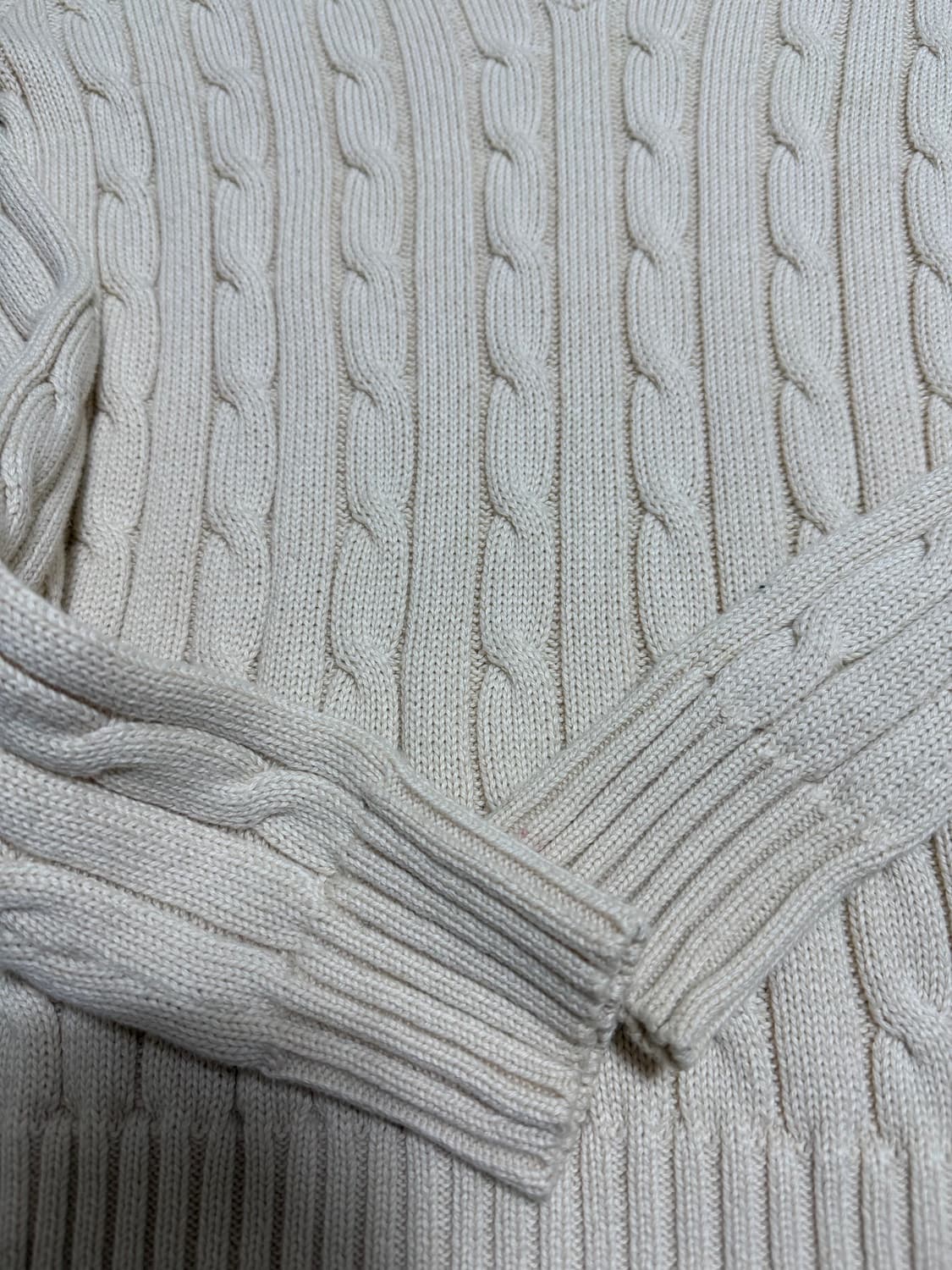 폴로 랄프로렌 브이넥 케이블 니트 아이보리 상품이미지6