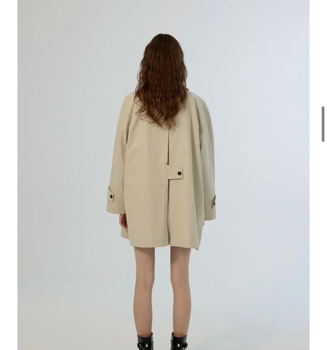 하자X,실사O)썸웨어버터 margaret half trench coat 상품이미지3
