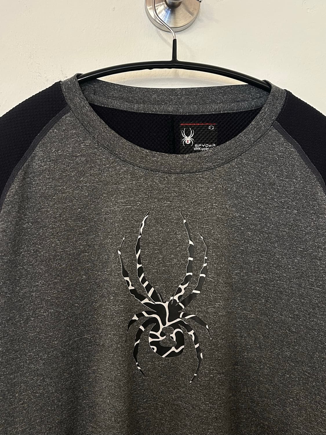 스파이더 남성 긴팔 티셔츠 그레이 XL 상품이미지3